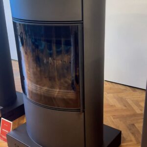 Piec wolnostojący KRATKI BJORN AQUA z płaszczem wodnym 10 kW Ø 150